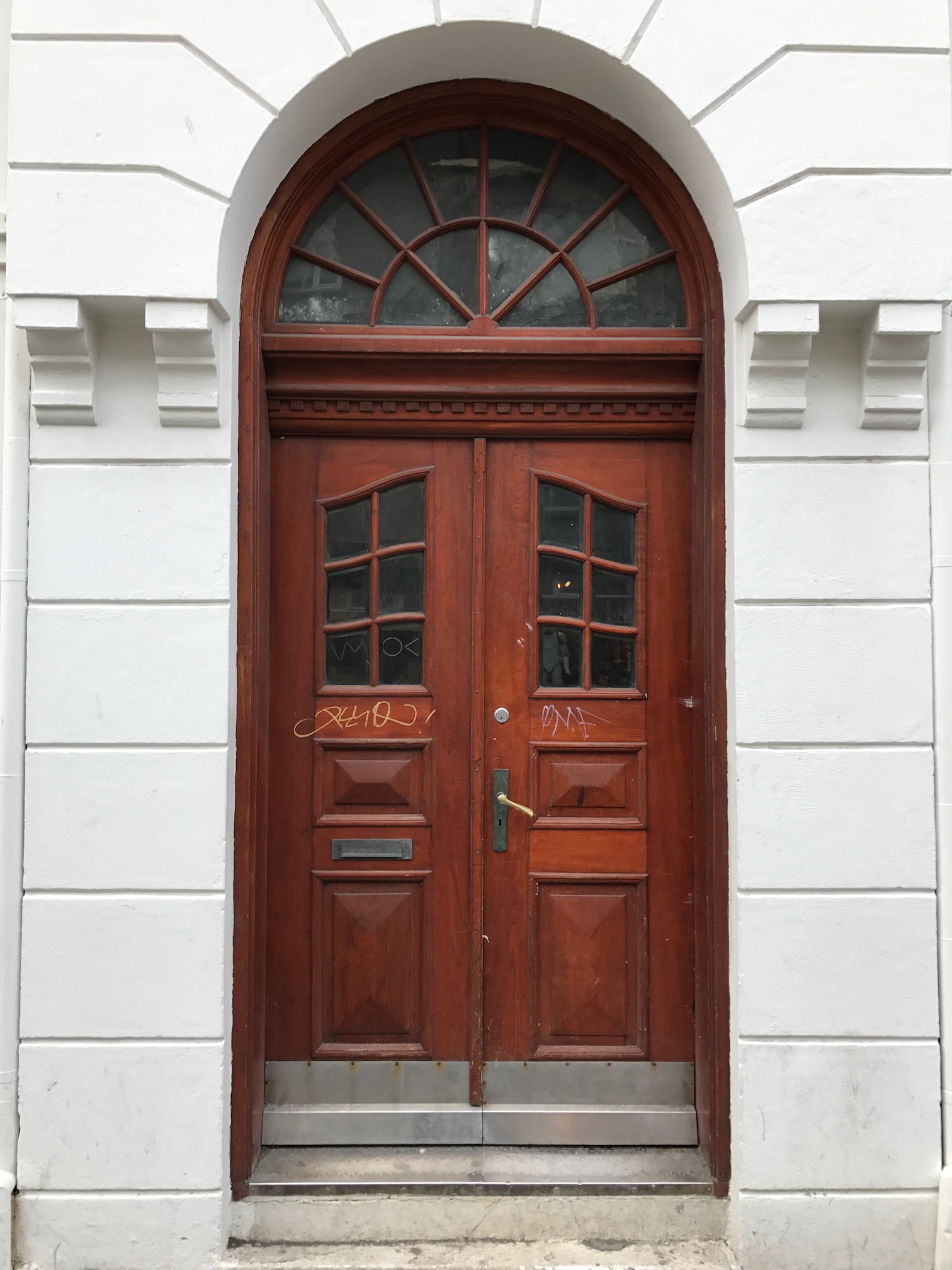 Text alt for Door9.jpg